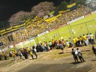 Foto: Barra: La Raza Aurinegra • Club: Guaraní de Asunción