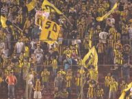 Foto: Barra: La Raza Aurinegra • Club: Guaraní de Asunción