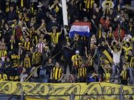 Foto: Barra: La Raza Aurinegra • Club: Guaraní de Asunción