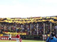 Foto: Barra: La Raza Aurinegra • Club: Guaraní de Asunción