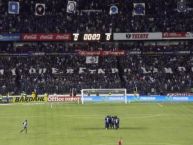 Foto: Barra: La Resistencia Albiazul • Club: Querétaro • País: México