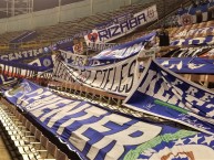 Foto: "Siempre Fieles Cruz Azul" Barra: La Sangre Azul • Club: Cruz Azul • País: México