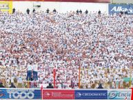 Foto: Barra: La Ultra Blanca y Barra Brava 96 • Club: Alianza • País: El Salvador