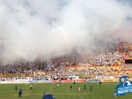 Foto: Barra: La Ultra Blanca y Barra Brava 96 • Club: Alianza