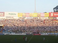 Foto: Barra: La Ultra Blanca y Barra Brava 96 • Club: Alianza