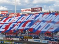 Foto: Barra: La Ultra Fiel • Club: Club Deportivo Olimpia • País: Honduras