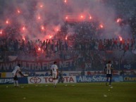 Foto: Barra: La Ultra Fiel • Club: Club Deportivo Olimpia • País: Honduras