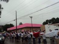 Foto: Barra: La Ultra Fiel • Club: Club Deportivo Olimpia • País: Honduras