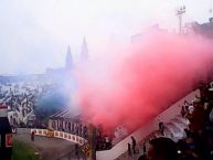 Foto: Barra: La Ultra Fiel • Club: Club Deportivo Olimpia • País: Honduras