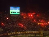 Foto: Barra: La Ultra Fiel • Club: Club Deportivo Olimpia • País: Honduras