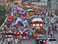 Foto: Barra: La Ultra Fiel • Club: Club Deportivo Olimpia • País: Honduras