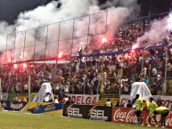 Foto: Barra: La Ultra Fiel • Club: Club Deportivo Olimpia