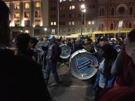 Foto: "La Banda de La Vieja Escuela tocando en el Prado de La Paz" Barra: La Vieja Escuela • Club: Bolívar