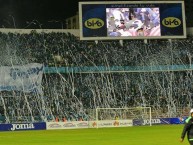 Foto: "Recibimiento en el último partido del Apertura 2017 (Bolívar 1 - Oriente Petrolero 0) Bolívar Campeón" Barra: La Vieja Escuela • Club: Bolívar • País: Bolívia