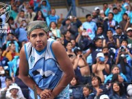 Foto: "En el alambrado festejando el nuevo campeonato" Barra: La Vieja Escuela • Club: Bolívar • País: Bolívia