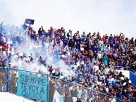 Foto: "Presentes en el Jesús Bermúdez, Oruro" Barra: La Vieja Escuela • Club: Bolívar