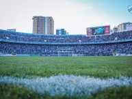 Foto: "Postal de la curva norte del Estadio Hernando Siles en el clásico boliviano entre Bolívar vs. The Strongest (23.07.2023)" Barra: La Vieja Escuela • Club: Bolívar • País: Bolívia