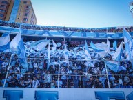 Foto: "En el clásico boliviano" Barra: La Vieja Escuela • Club: Bolívar • País: Bolívia