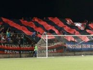 Foto: Barra: Legión Roja y Negra • Club: Walter Ferretti