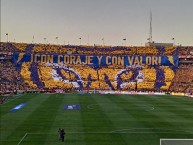Foto: "CON CORAJE Y CON VALOR" Barra: Libres y Lokos • Club: Tigres • País: México