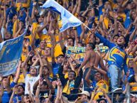 Foto: Barra: Libres y Lokos • Club: Tigres • País: México