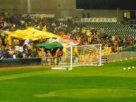 Foto: Barra: Locura 81 • Club: Monarcas Morelia