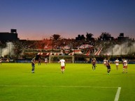 Foto: Barra: Los Borrachos de Morón • Club: Deportivo Morón