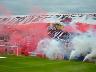 Foto: "Vs Nueva Chicago, 26/05/2024" Barra: Los Borrachos de Morón • Club: Deportivo Morón