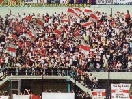 Foto: Barra: Los Borrachos de Morón &bull; Club: Deportivo Morón