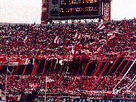 Foto: Barra: Los Borrachos del Tablón • Club: River Plate