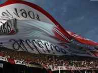 Foto: Barra: Los Borrachos del Tablón • Club: River Plate