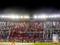 Foto: Barra: Los Borrachos del Tablón • Club: River Plate