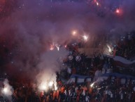 Foto: Barra: Los Borrachos del Tablón • Club: River Plate