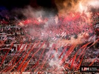 Foto: Barra: Los Borrachos del Tablón • Club: River Plate