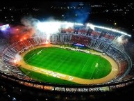 Foto: "Campeón Copa Recopa 2016" Barra: Los Borrachos del Tablón • Club: River Plate • País: Argentina