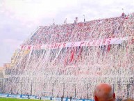 Foto: "Recibimiento en La Bombonera" Barra: Los Borrachos del Tablón • Club: River Plate • País: Argentina