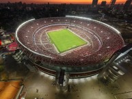 Foto: "Monumental de Núñez, Buenos Aires, Argentina.  28/01/2026. River Plate v Gimnasia LP." Barra: Los Borrachos del Tablón &bull; Club: River Plate