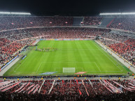 Foto: "Estádio Mâs Monumental" Barra: Los Borrachos del Tablón &bull; Club: River Plate &bull; País: Argentina