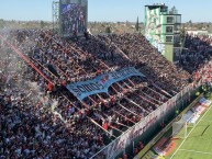 Foto: "De visitante vs Banfield" Barra: Los Borrachos del Tablón &bull; Club: River Plate &bull; País: Argentina