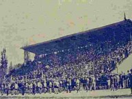 Foto: Barra: Los Caudillos del Parque • Club: Independiente Rivadavia