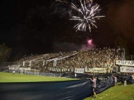 Foto: Barra: Los Caudillos del Parque • Club: Independiente Rivadavia • País: Argentina