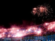 Foto: "Recibimiento" Barra: Los Chiflados • Club: Blooming