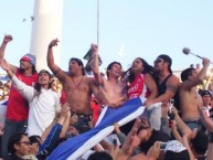 Foto: "Gary Medel en la paravalancha" Barra: Los Cruzados • Club: Universidad Católica