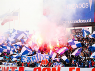 Foto: Barra: Los Cruzados • Club: Universidad Católica