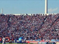 Foto: Barra: Los Cruzados • Club: Universidad Católica • País: Chile