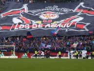 Foto: "Bandera" Barra: Los de Abajo • Club: Universidad de Chile - La U • País: Chile