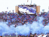 Foto: "Recibimiento 29 de out de 2017 por el Clásico Universitario" Barra: Los de Abajo • Club: Universidad de Chile - La U