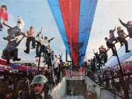 Foto: "Vieja Escuela" Barra: Los de Abajo • Club: Universidad de Chile - La U