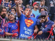 Foto: "Anti universidad católica" Barra: Los de Abajo • Club: Universidad de Chile - La U