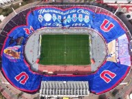 Foto: "telón tapa tribuna 2024" Barra: Los de Abajo • Club: Universidad de Chile - La U • País: Chile